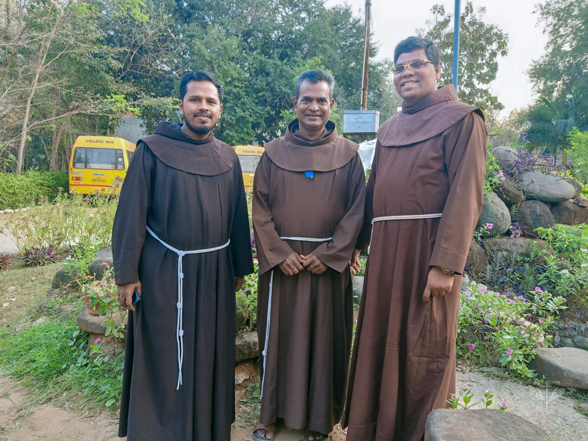 visita-frbaptist-india2025-10-1747566973.jpg
