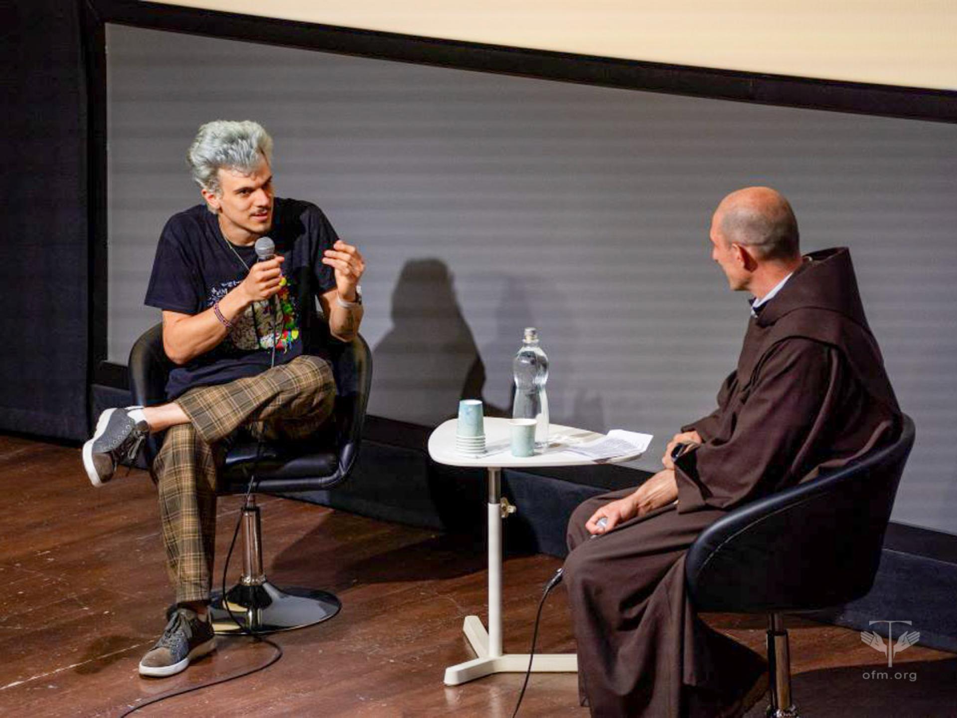 francesco-live-evento-2025-3-1748819045.jpg