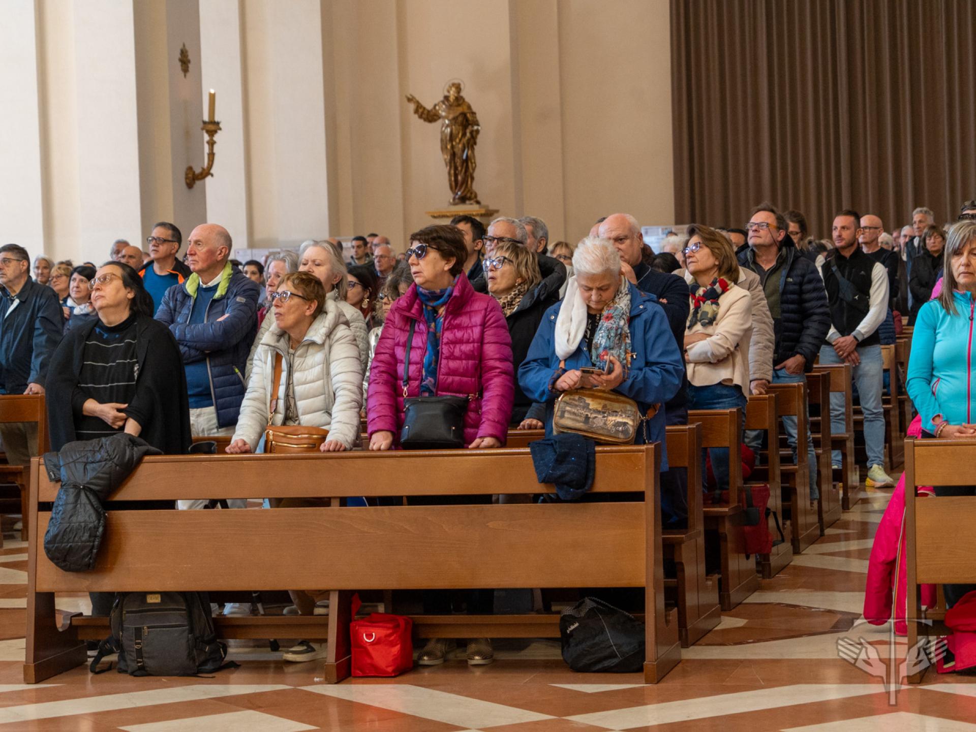 transito-san-francesco-2025-17-1760625644.jpg