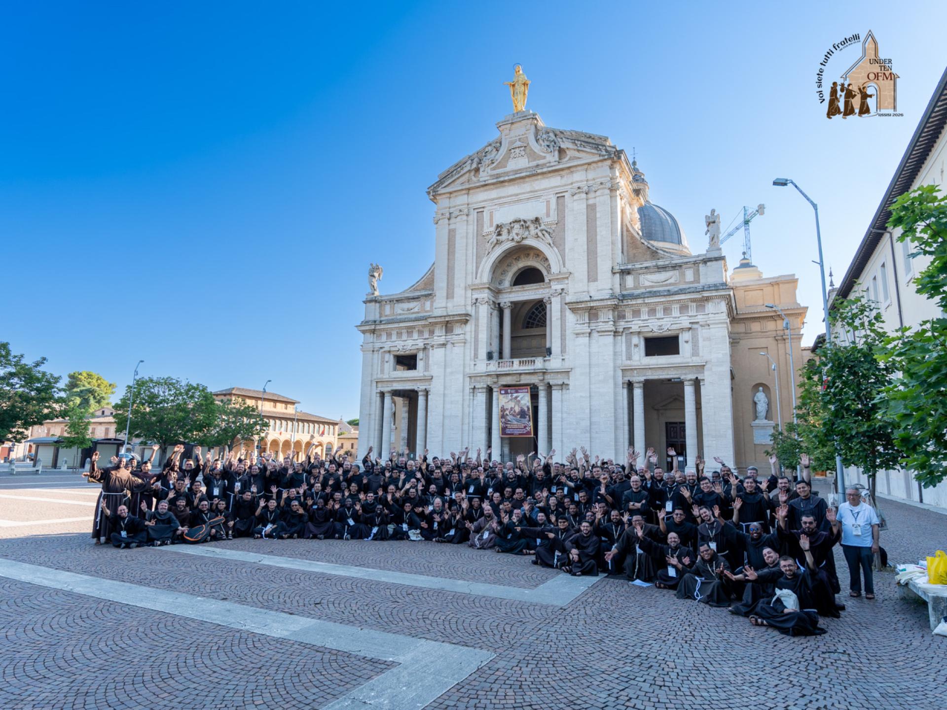 underten-foto-ufficiale2-1784168306.jpg