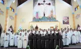13 Tân Tập sinh Lãnh nhận Áo dòng và 15 Anh em Tuyên khấn Lần đầu