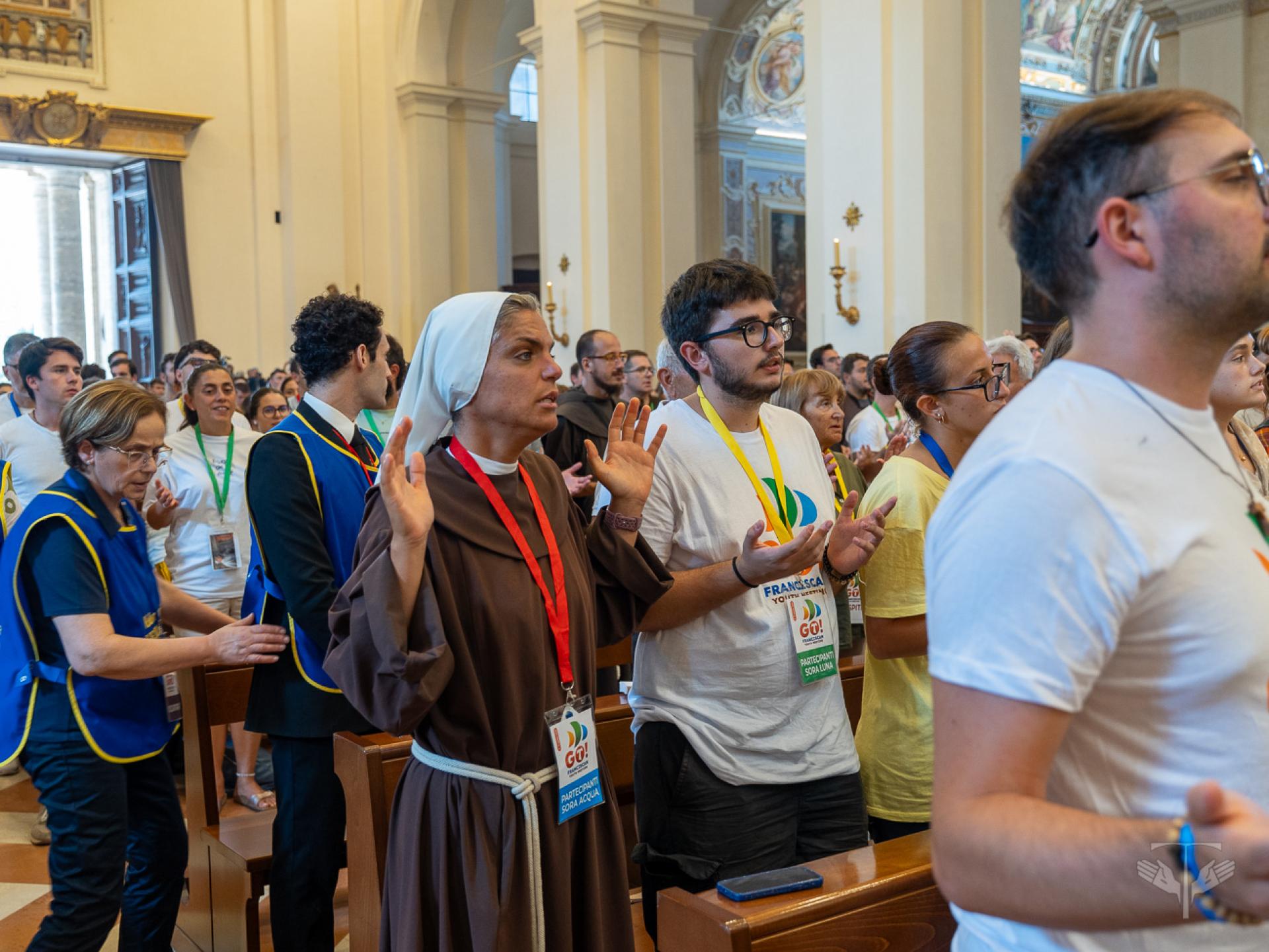 papa-leone-go-assisi-2026-65-1786352773.jpg
